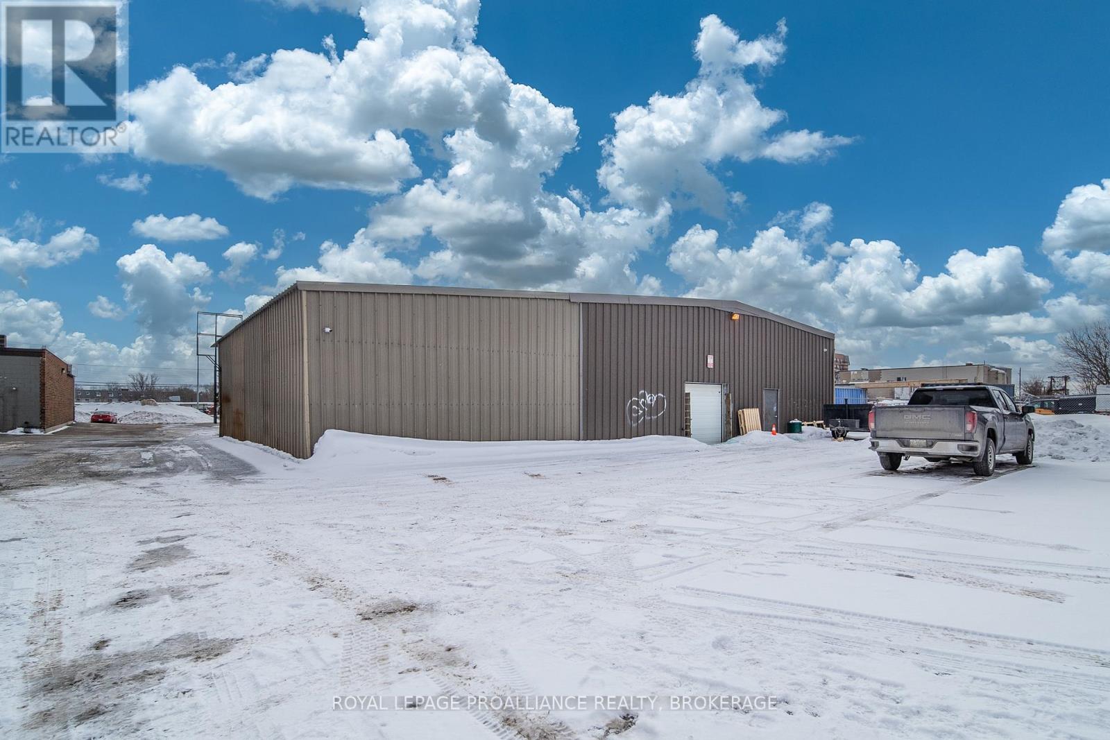 1768 Bath Road Property Photo 33