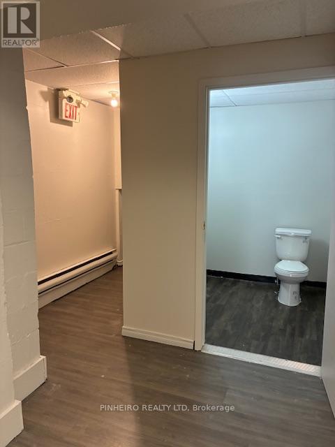 A - 354 Wellington Street Property Photo 11
