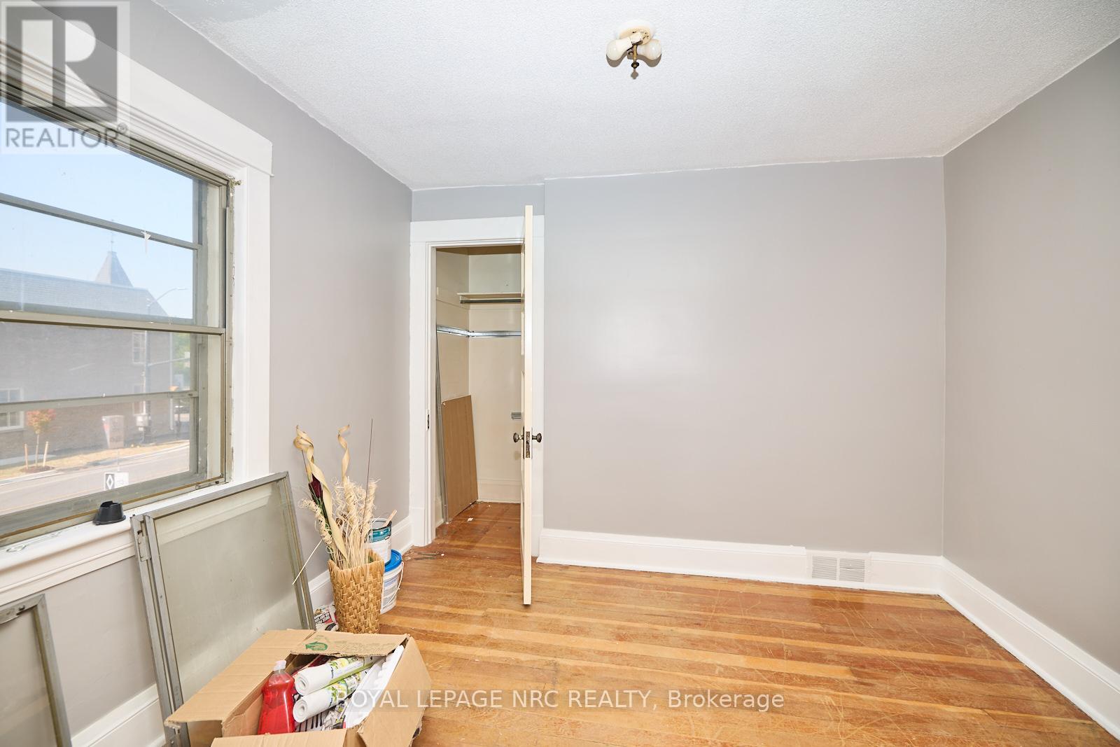 3758 Main Street Property Photo 32