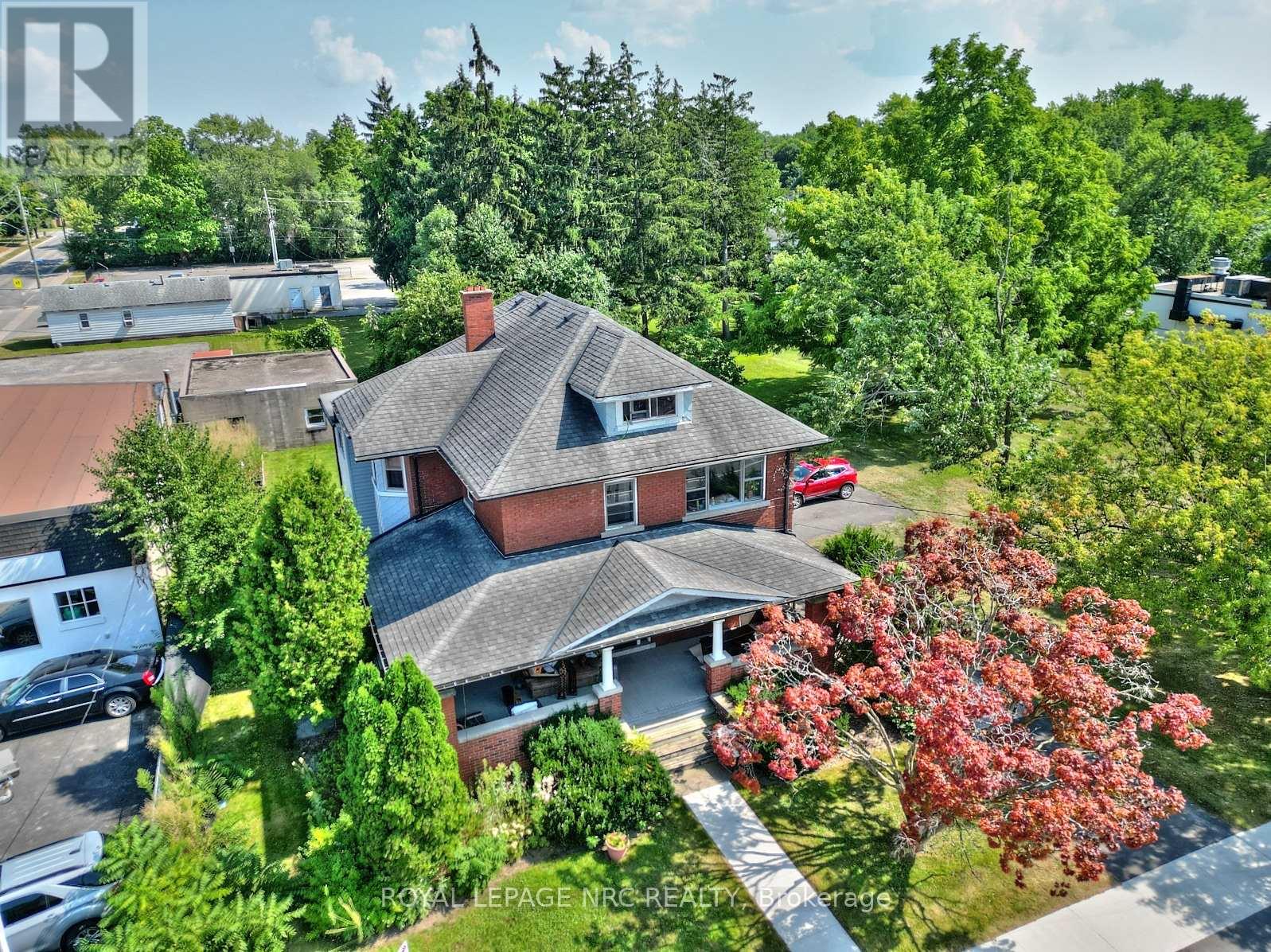 3758 Main Street Property Photo 36