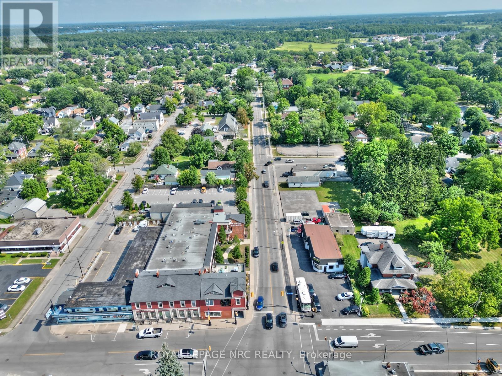 3758 Main Street Property Photo 46