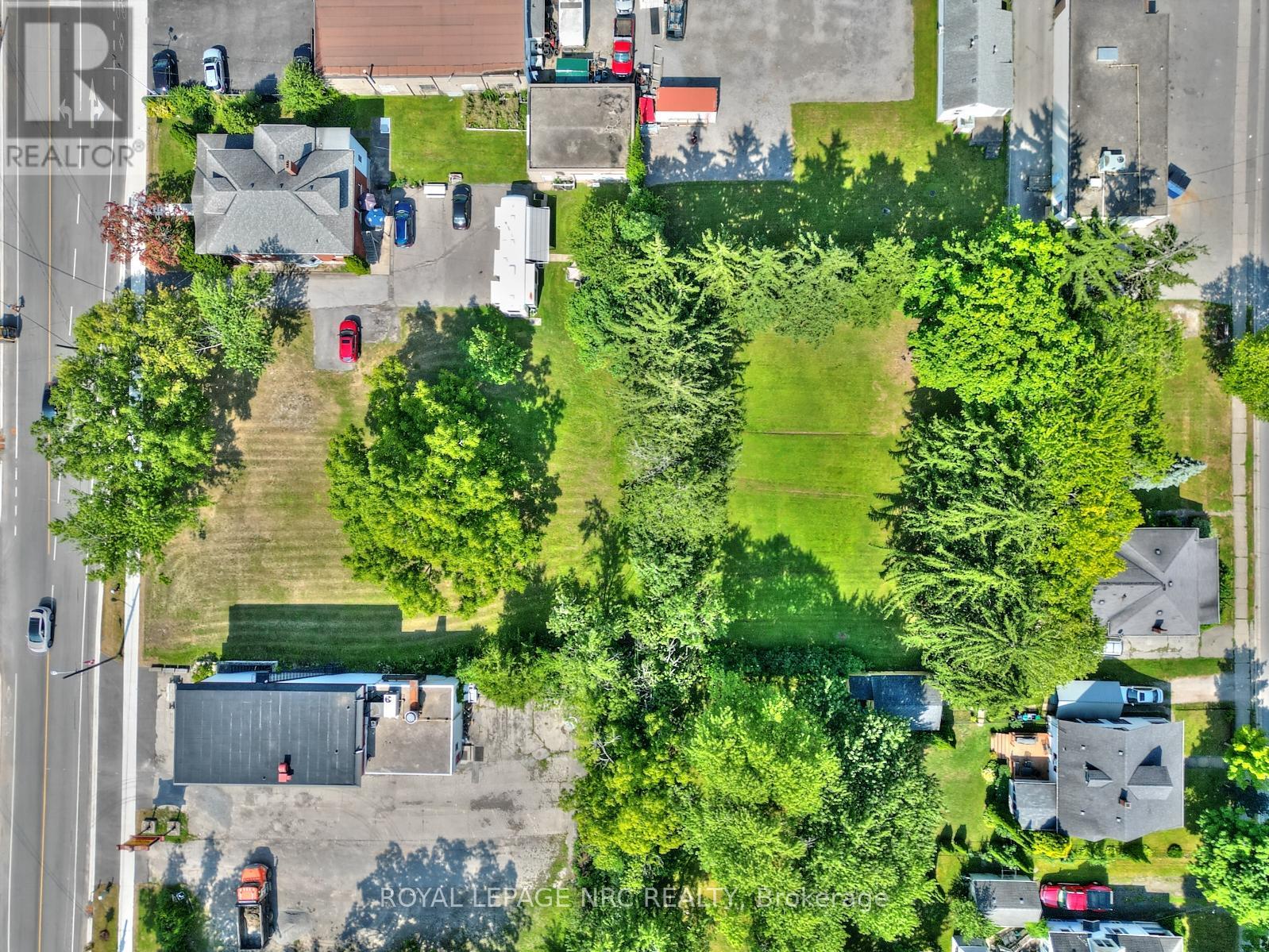 3758 Main Street Property Photo 48