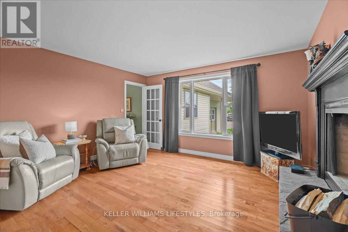 25728 Mcmurchy Line Property Photo 12