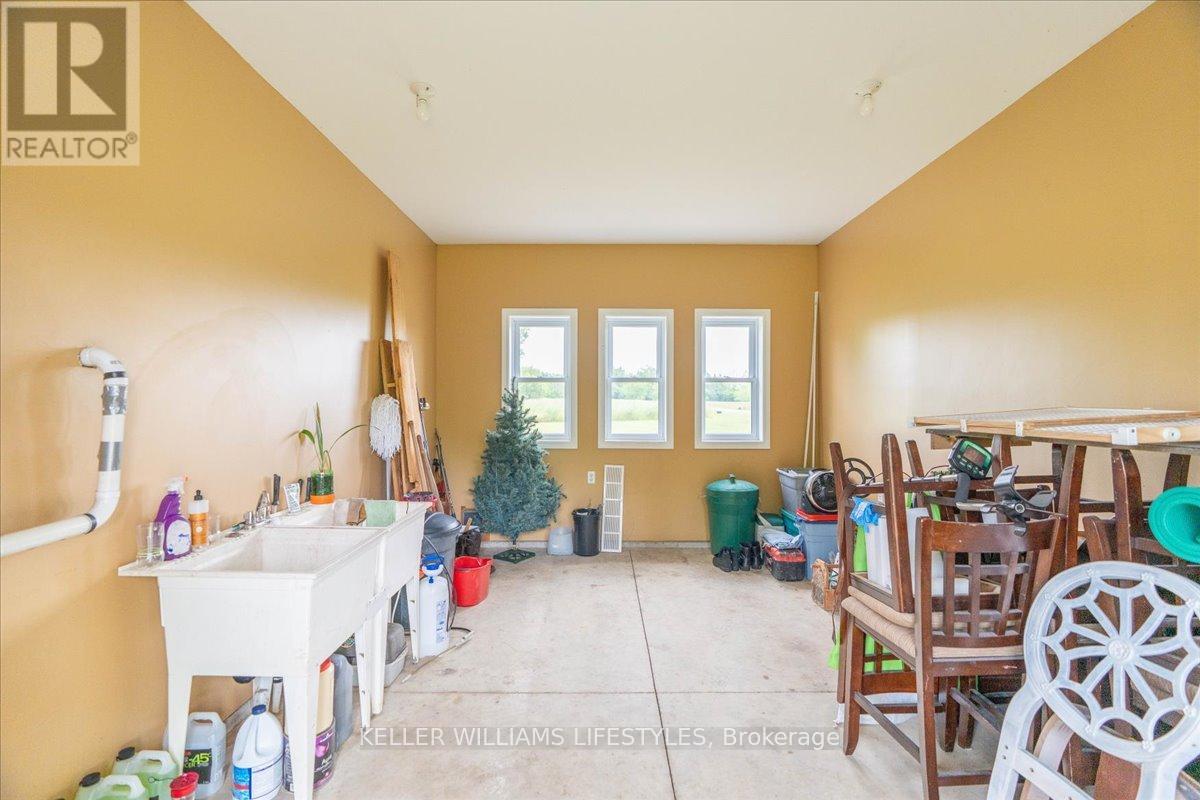 25728 Mcmurchy Line Property Photo 30