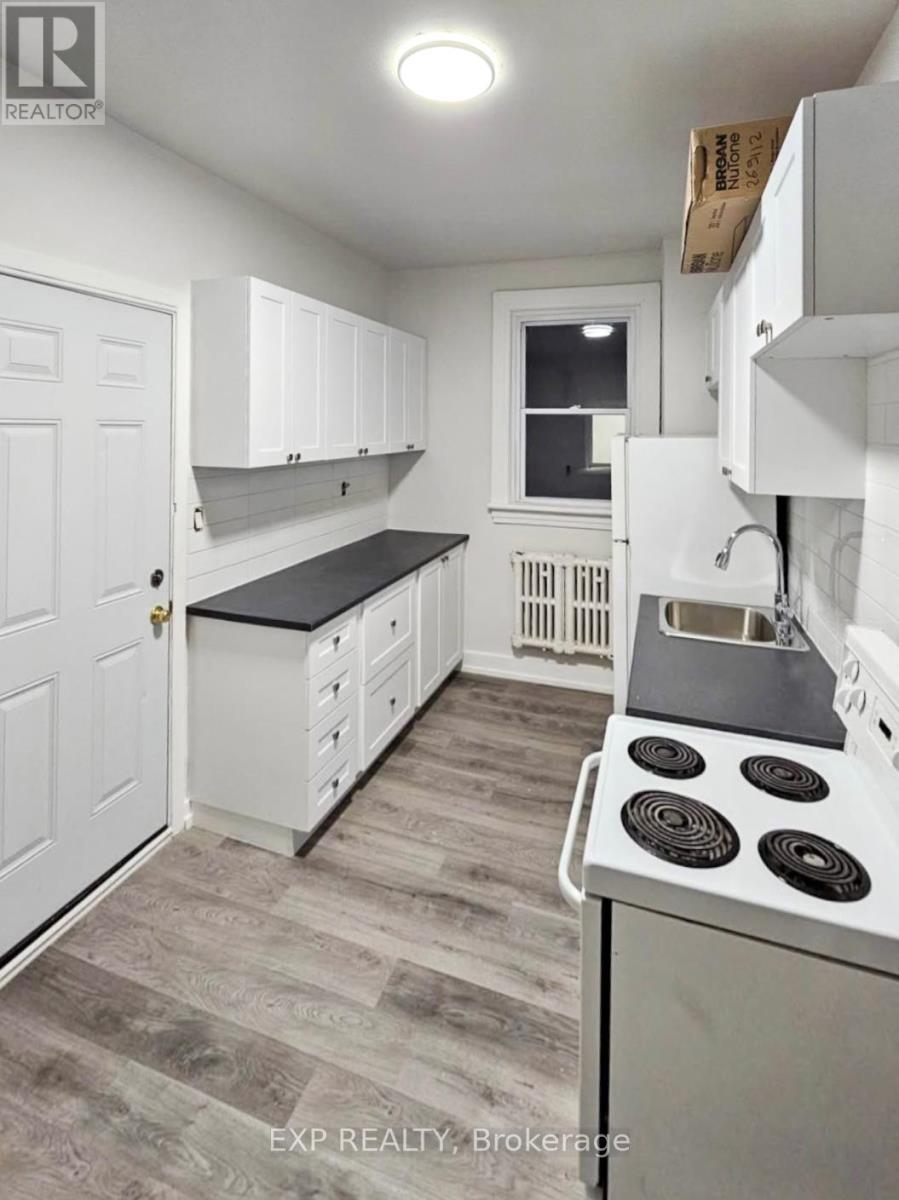 122-124 Cobourg Street Property Photo 16