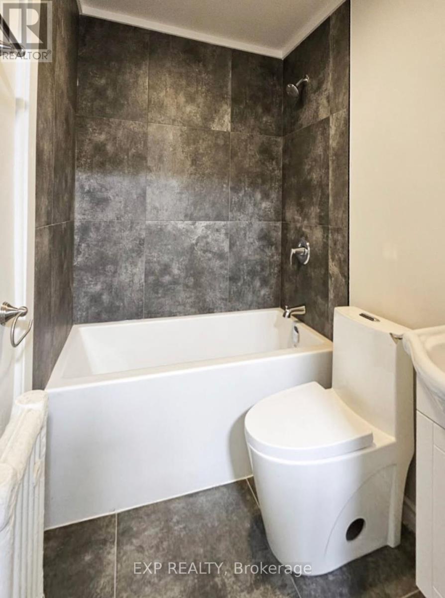 122-124 Cobourg Street Property Photo 17