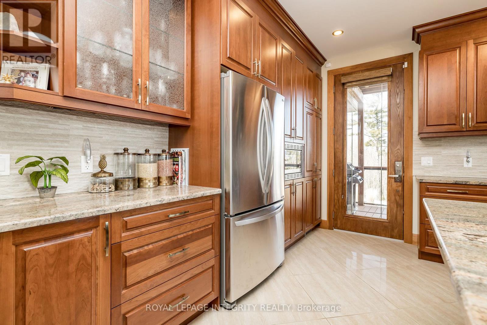 3052 Stoneridge Road Property Photo 16