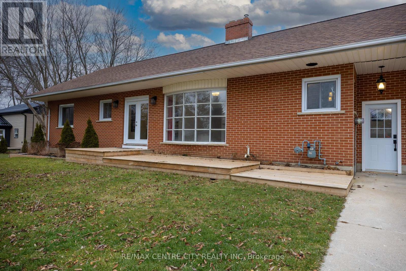 42420 John Wise Line Property Photo 4