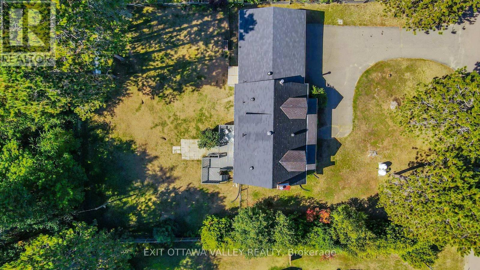 23 Sprucedale Avenue Property Photo 1
