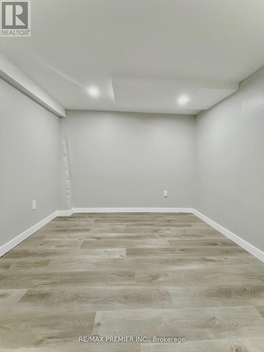 365 Bessie Avenue Property Photo 11