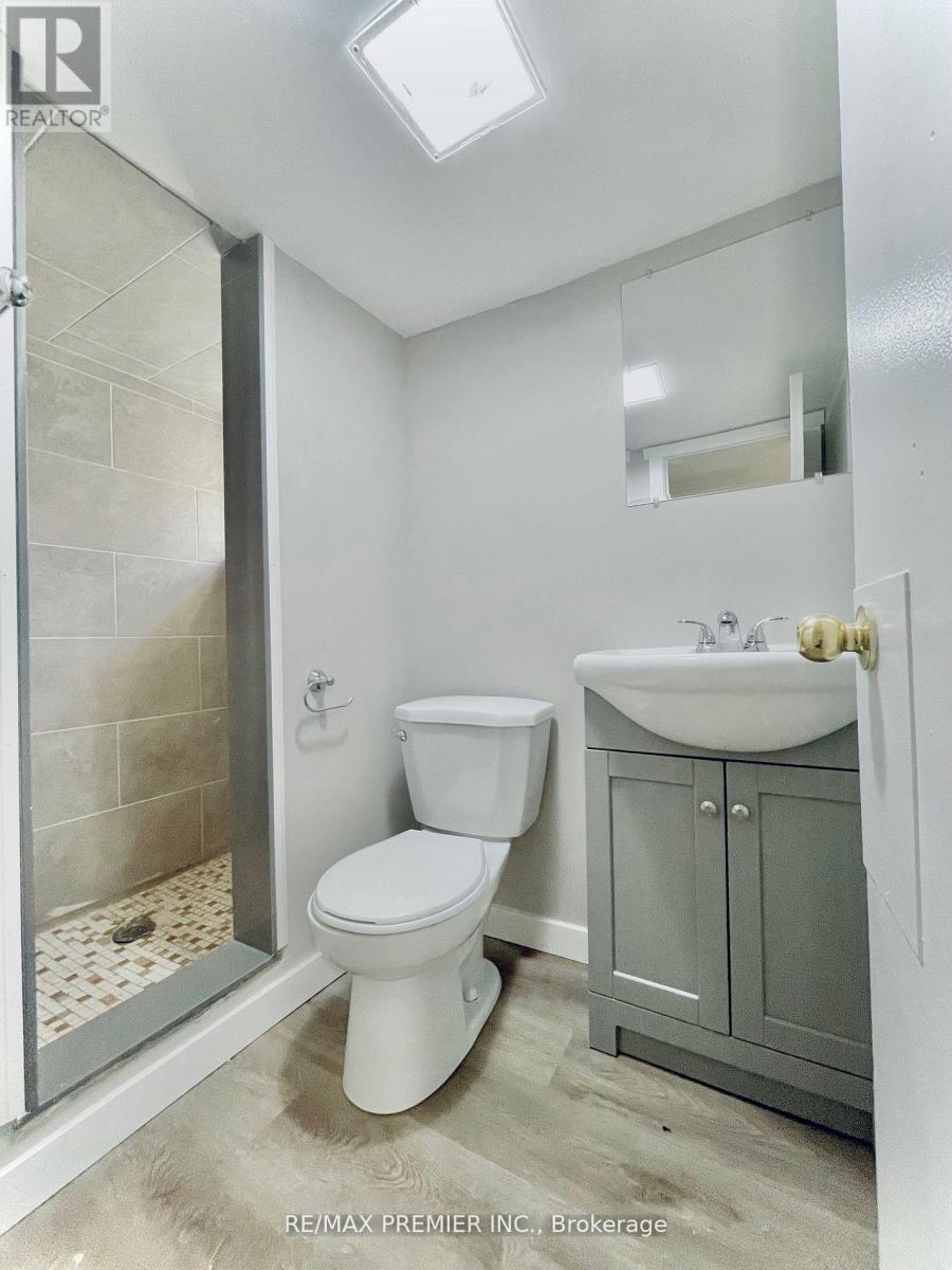 365 Bessie Avenue Property Photo 28
