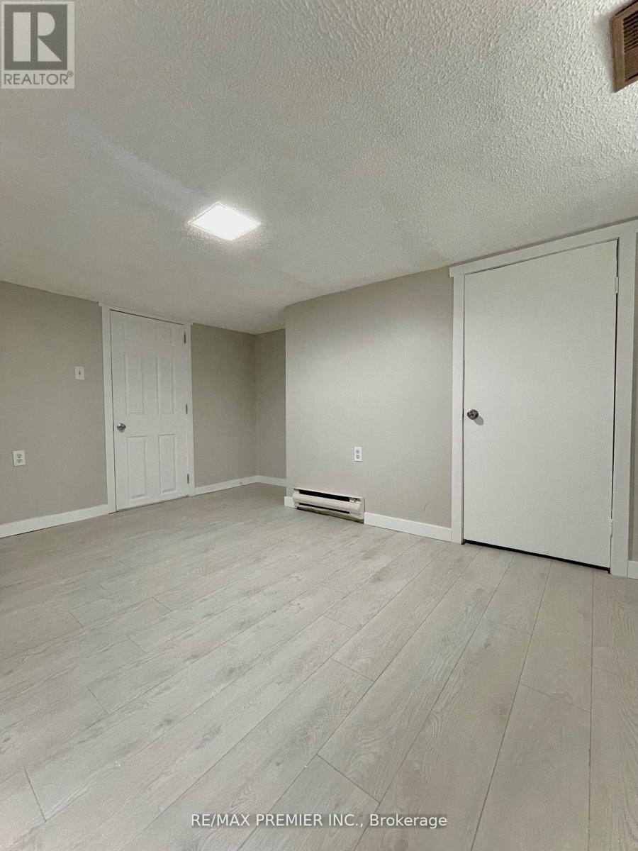 365 Bessie Avenue Property Photo 31