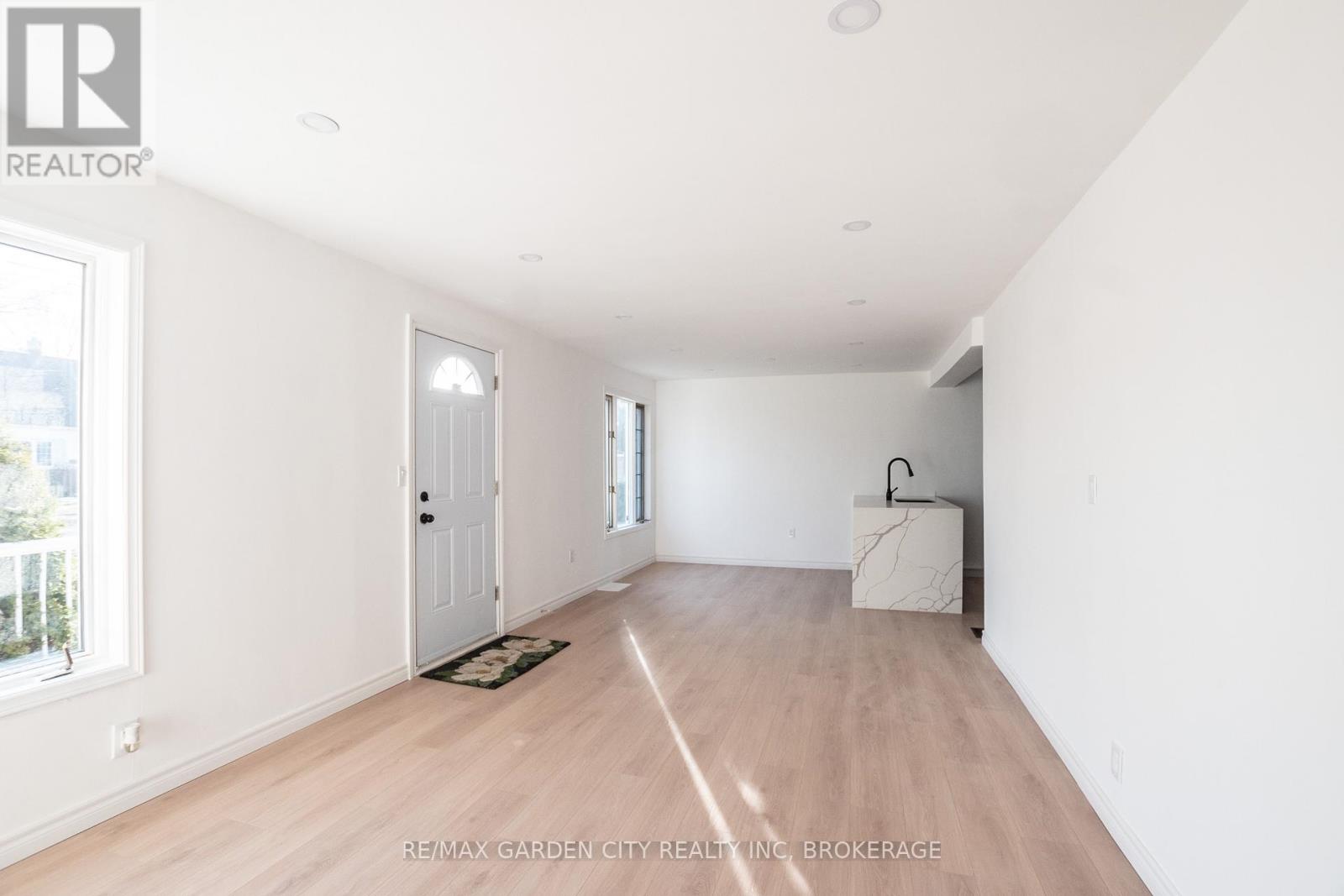 9 Fir Avenue Property Photo 5