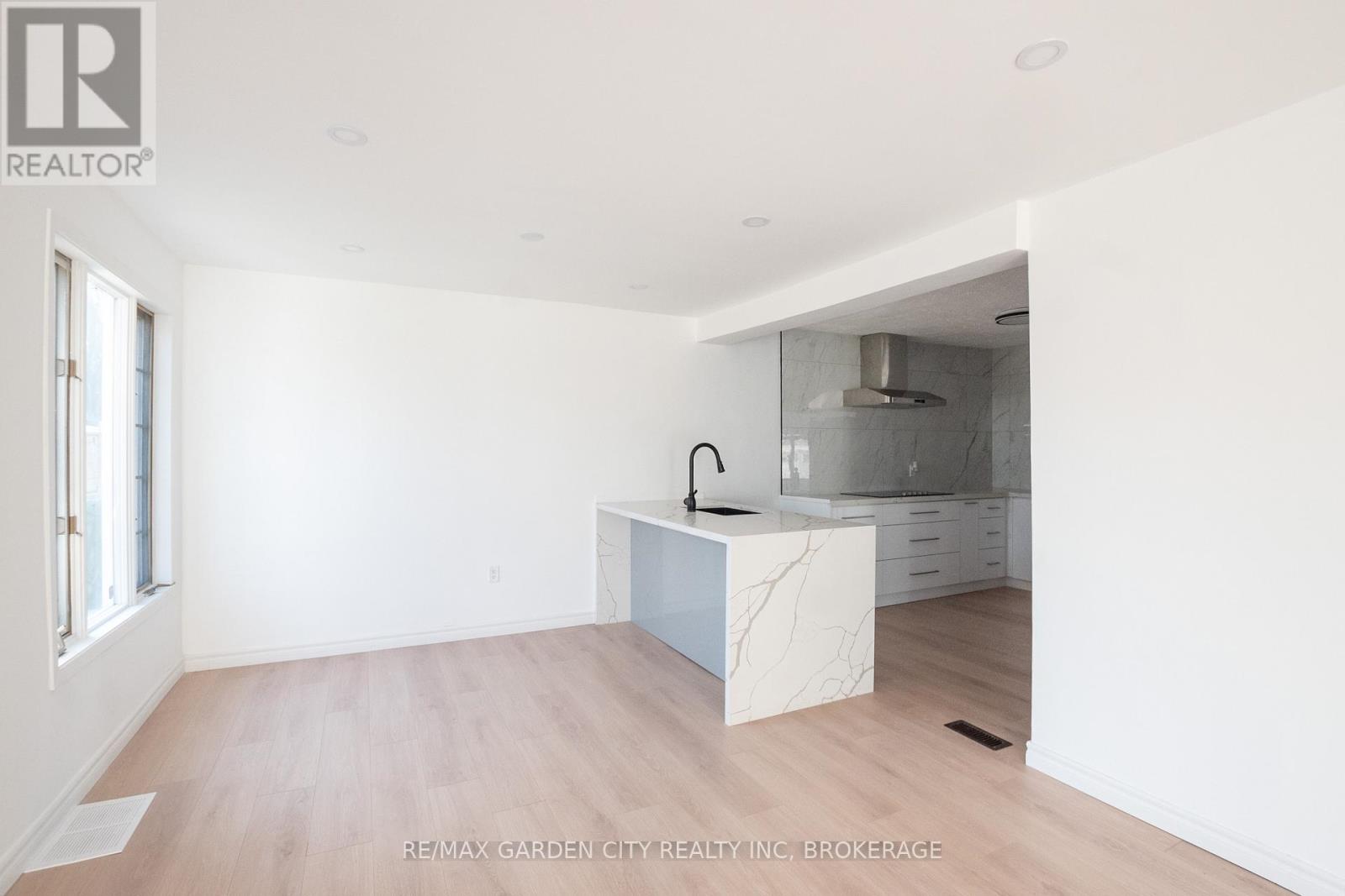 9 Fir Avenue Property Photo 7