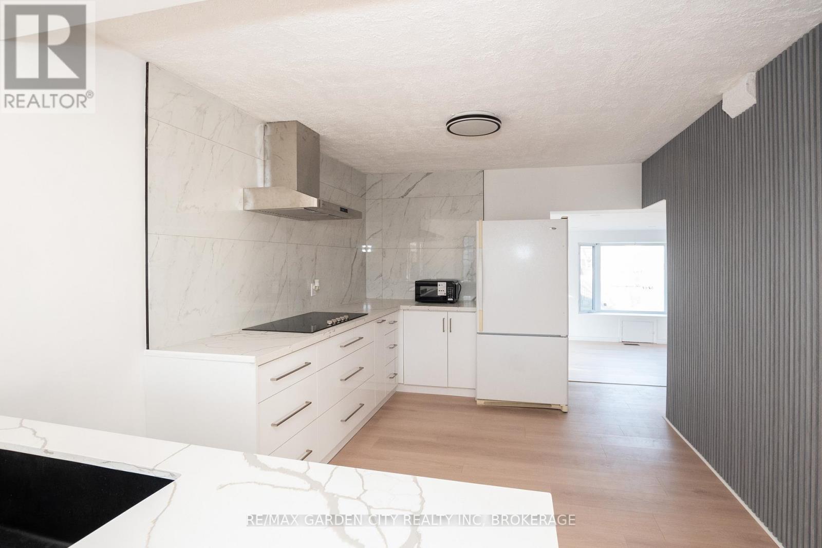 9 Fir Avenue Property Photo 8