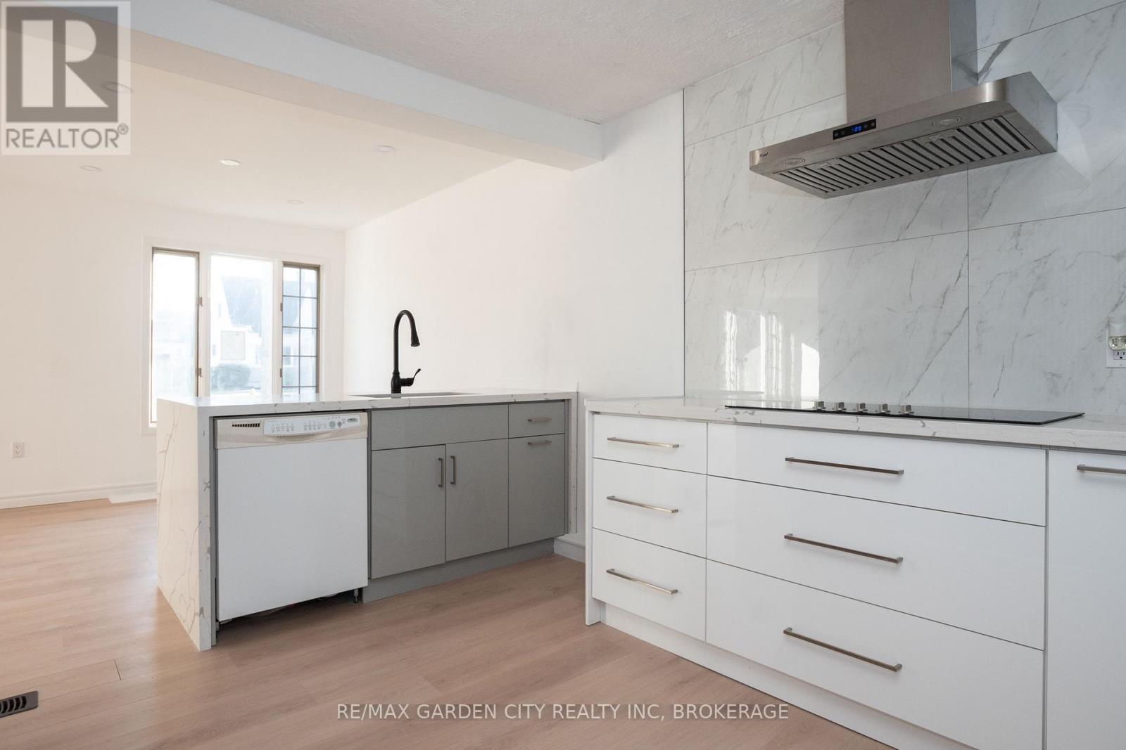 9 Fir Avenue Property Photo 10