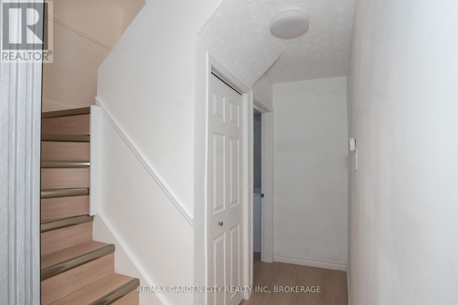9 Fir Avenue Property Photo 20