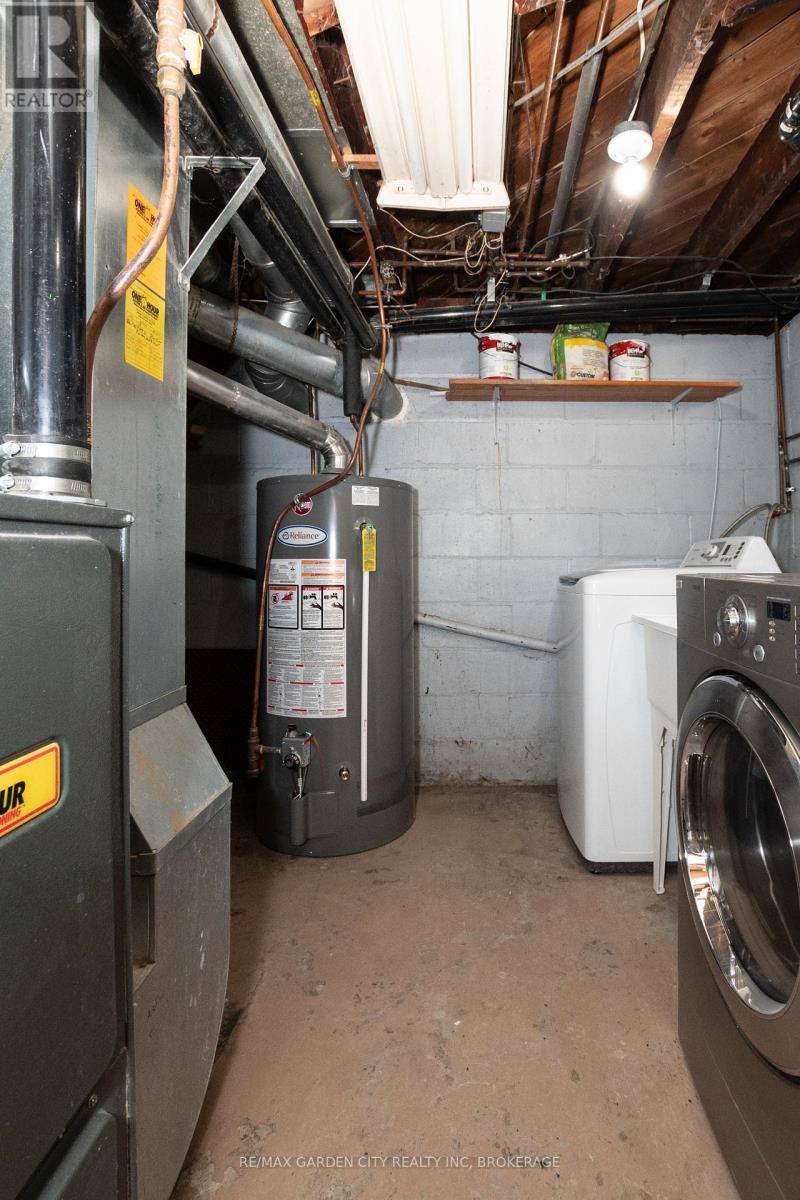 9 Fir Avenue Property Photo 35