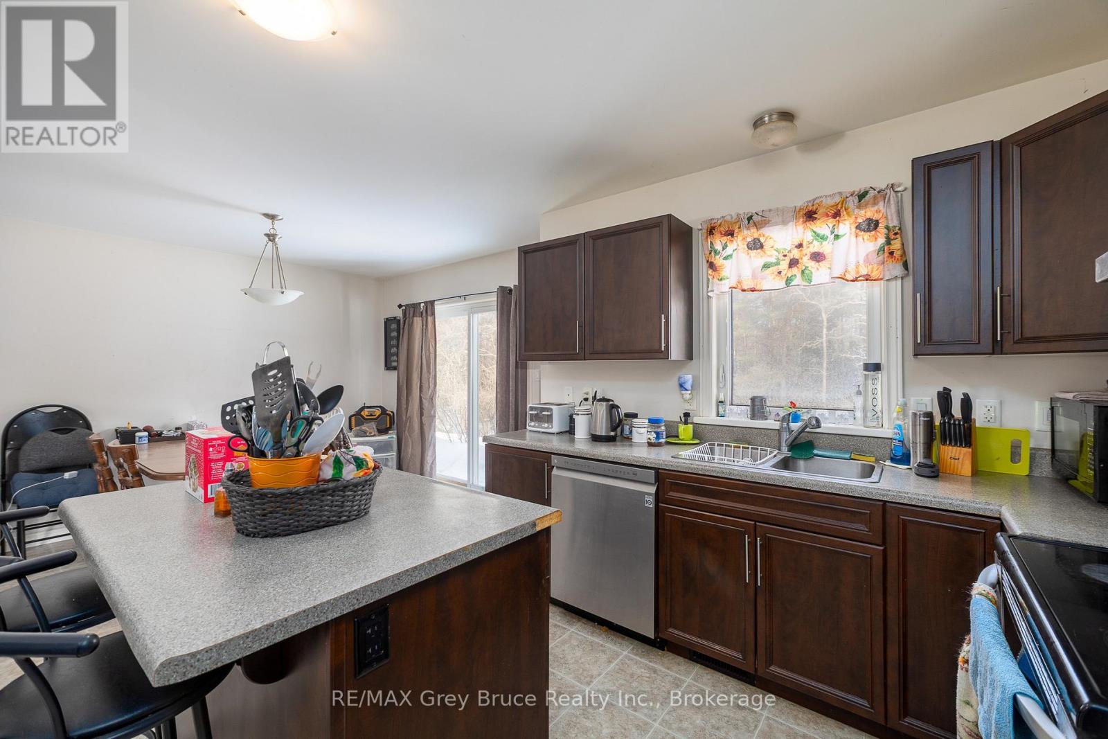 260 Spring Creek Road Property Photo 8