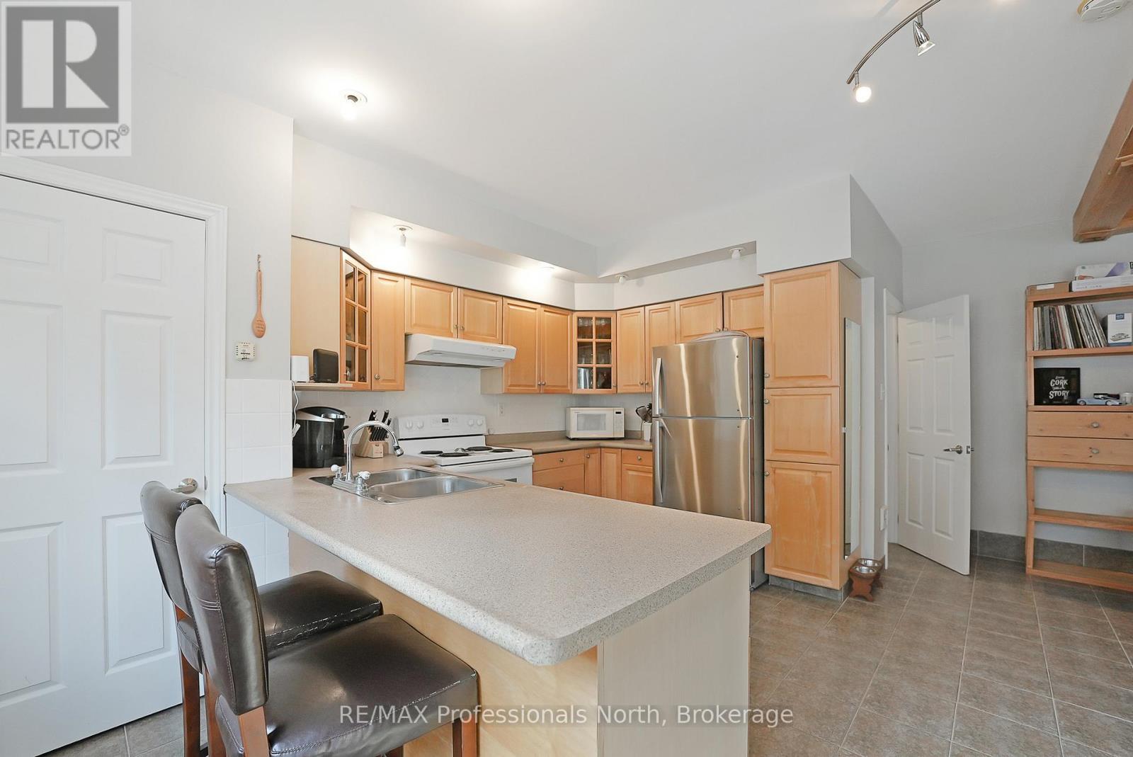 1008 Cherokee Trail Property Photo 9