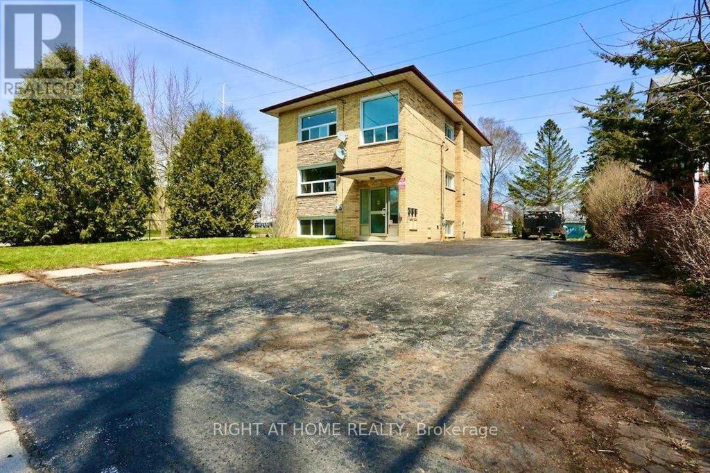 394 Thiel Street Property Photo 1