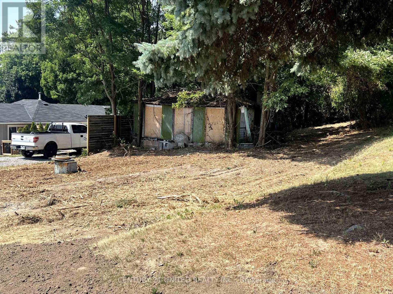 7122 Sidey Drive Property Photo 8