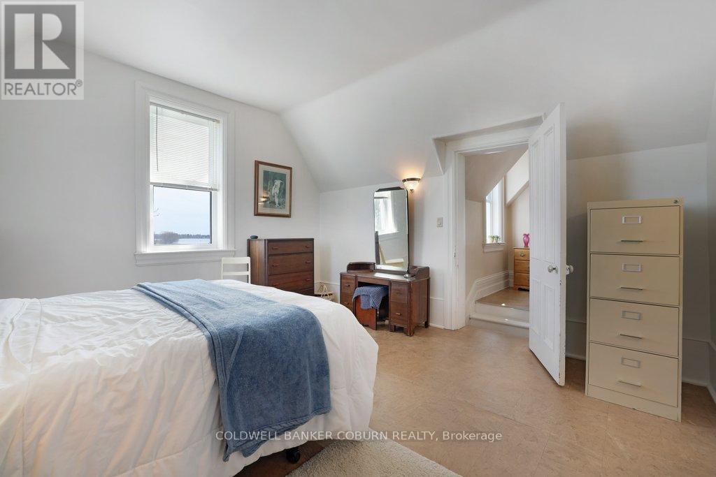 81 Lakeshore Drive Property Photo 24