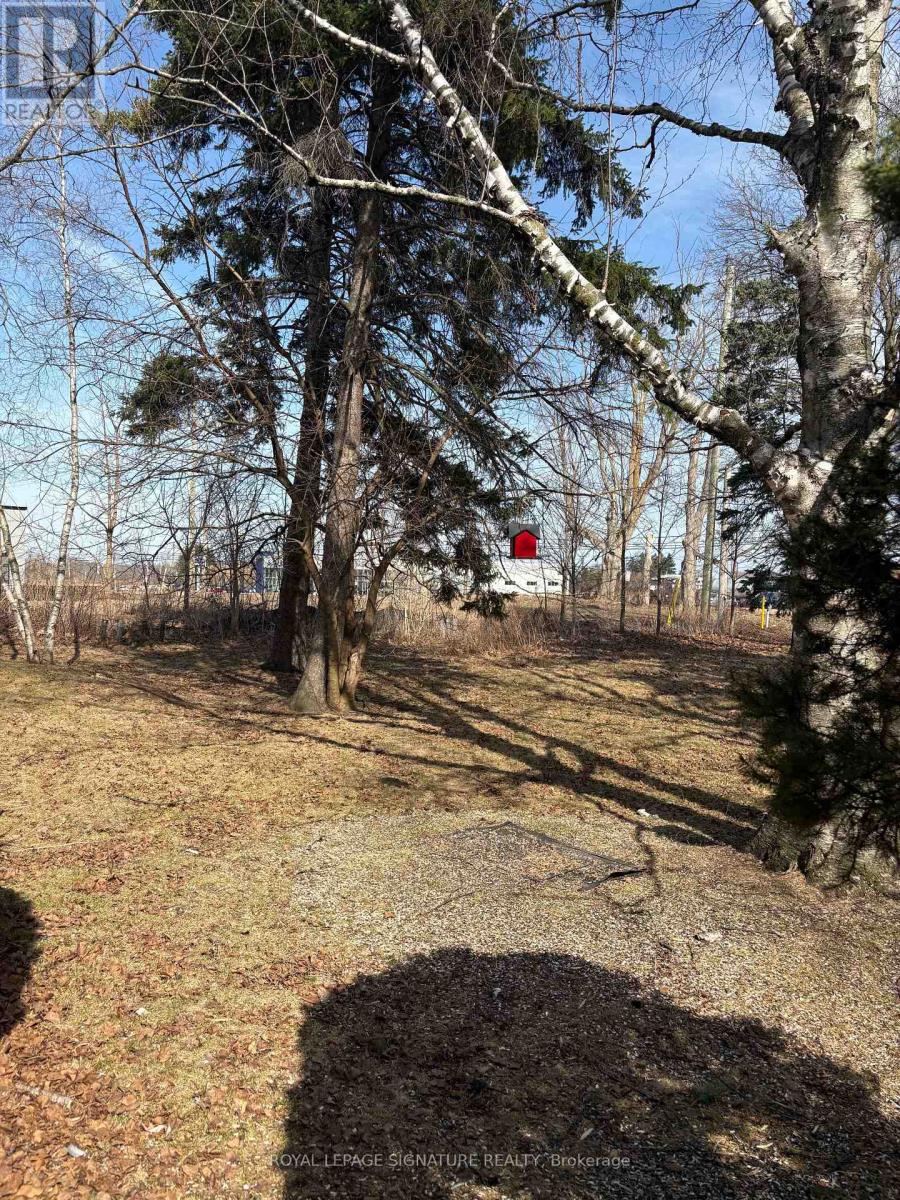 2492 Upper James Street Photo de la propriété 1