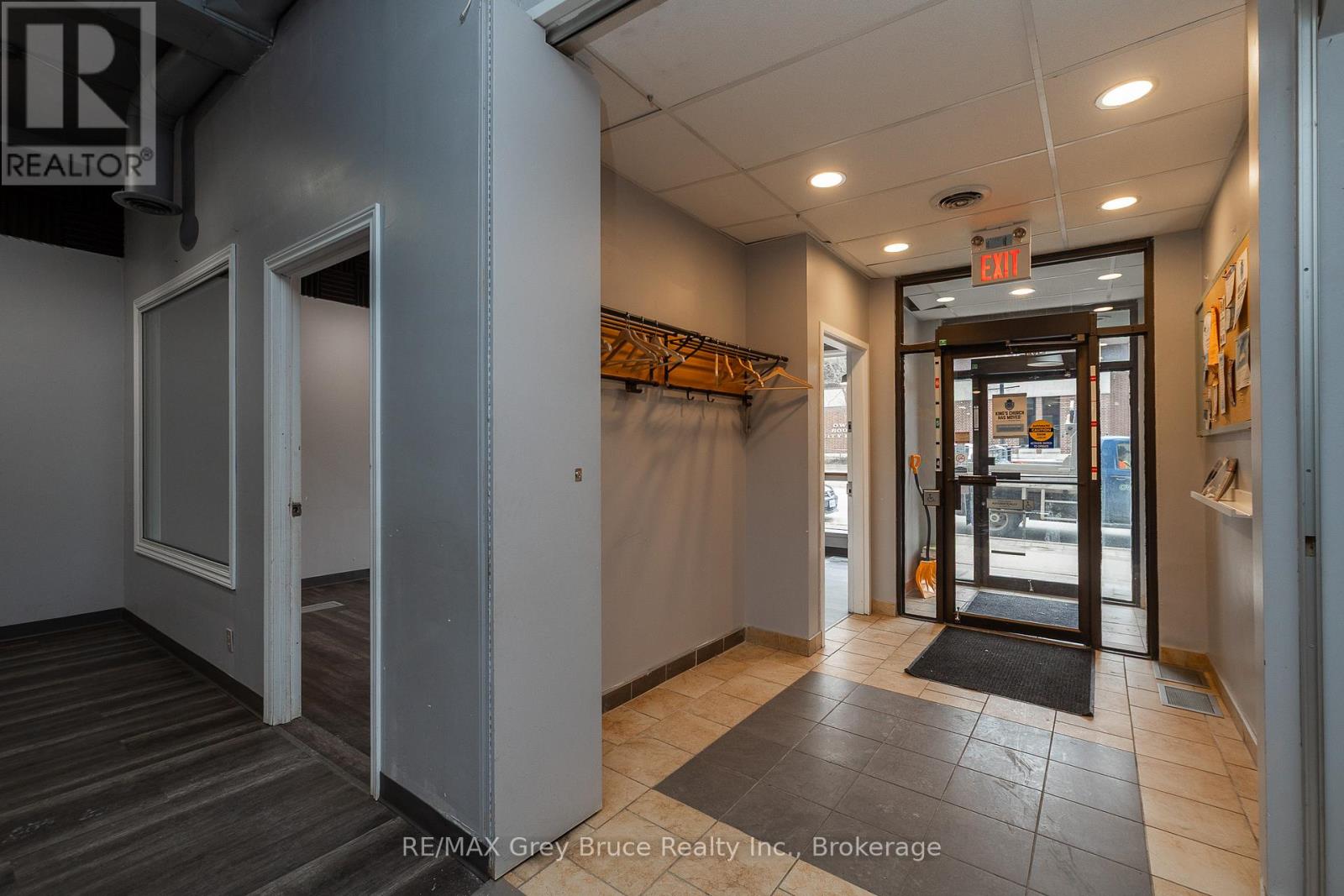 827 2nd Avenue E Property Photo 9