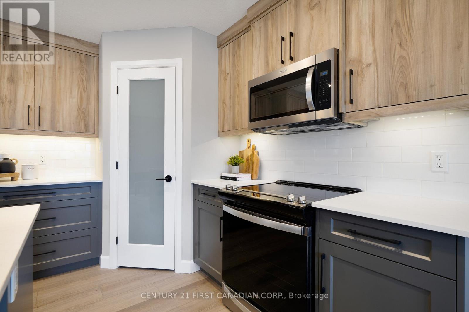 127 Addison Avenue Property Photo 18
