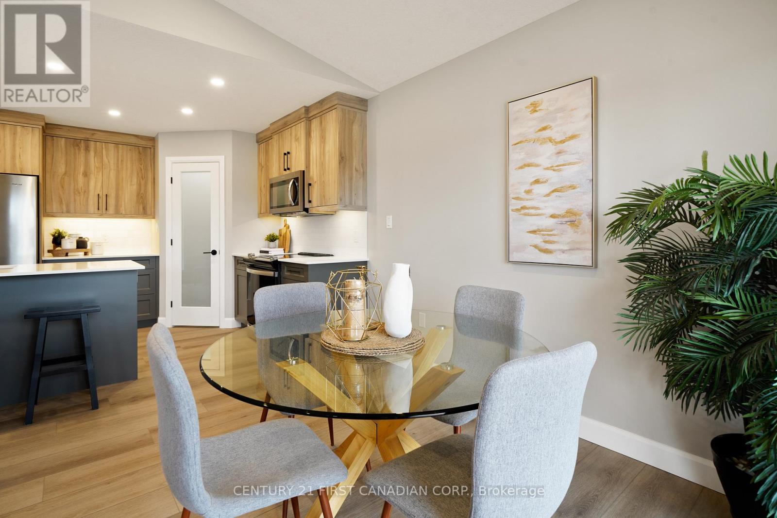127 Addison Avenue Property Photo 23