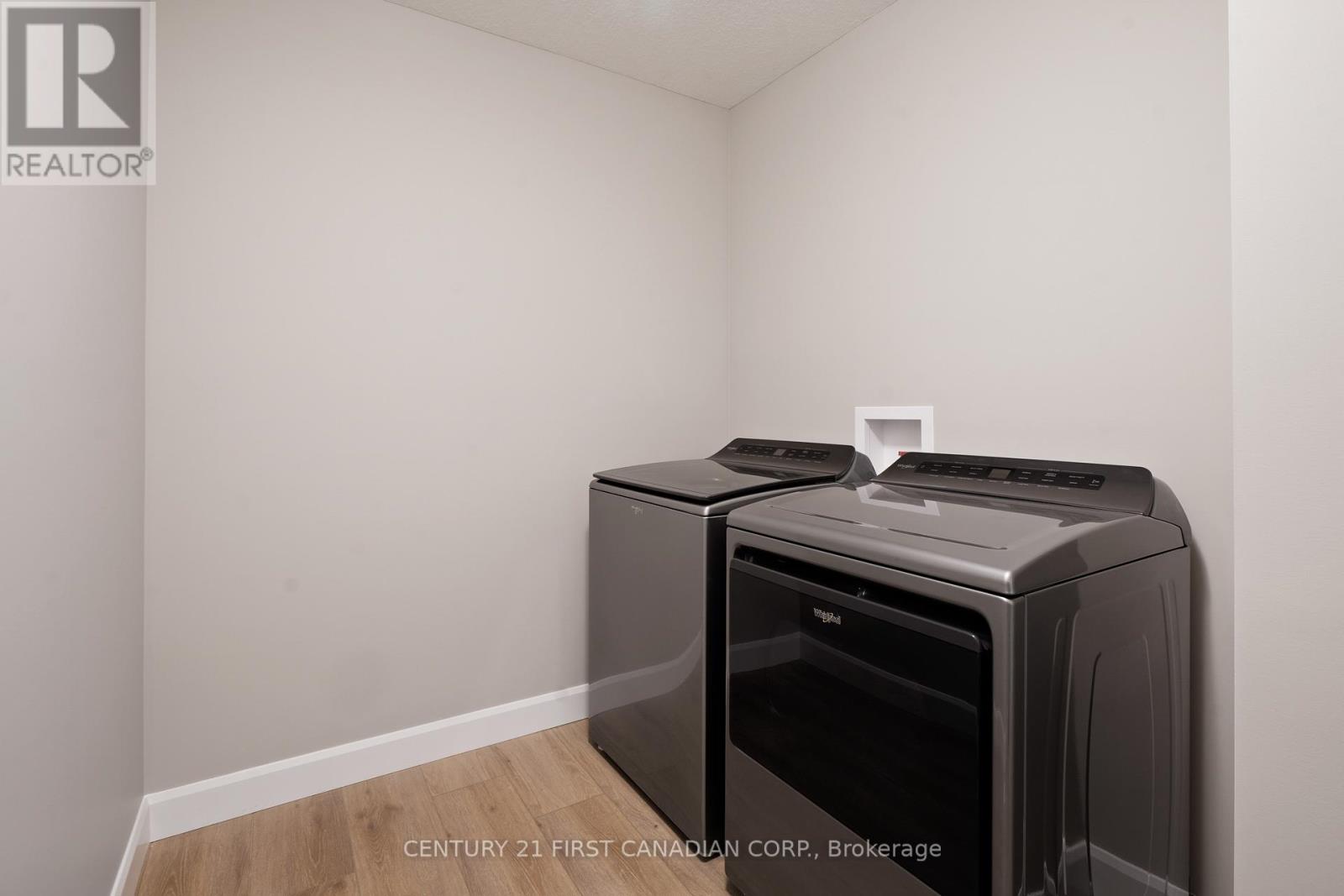 127 Addison Avenue Property Photo 27