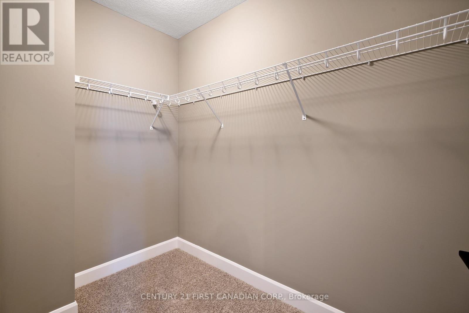 127 Addison Avenue Property Photo 33