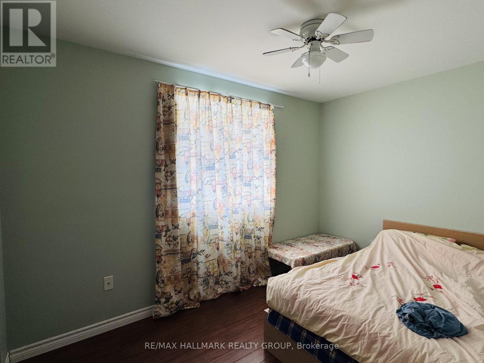 33 Queen St Street Property Photo 21