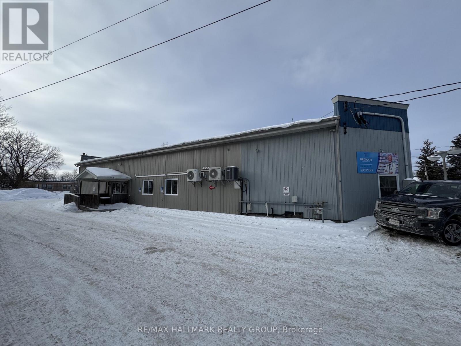 33 Queen St Street Property Photo 18