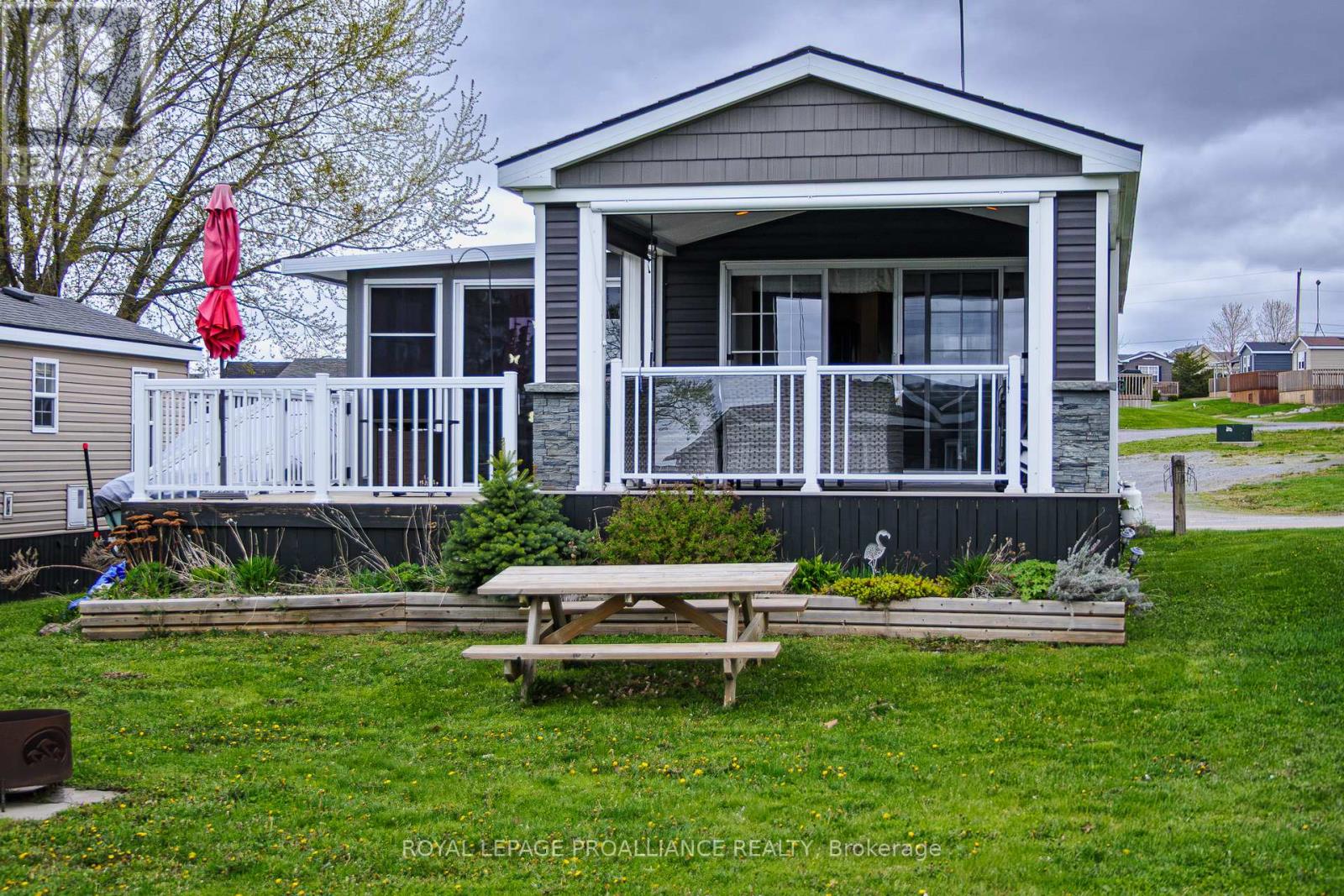 3 Cherry Beach Lane - 486 County Road 18 Photo de la propriété 1