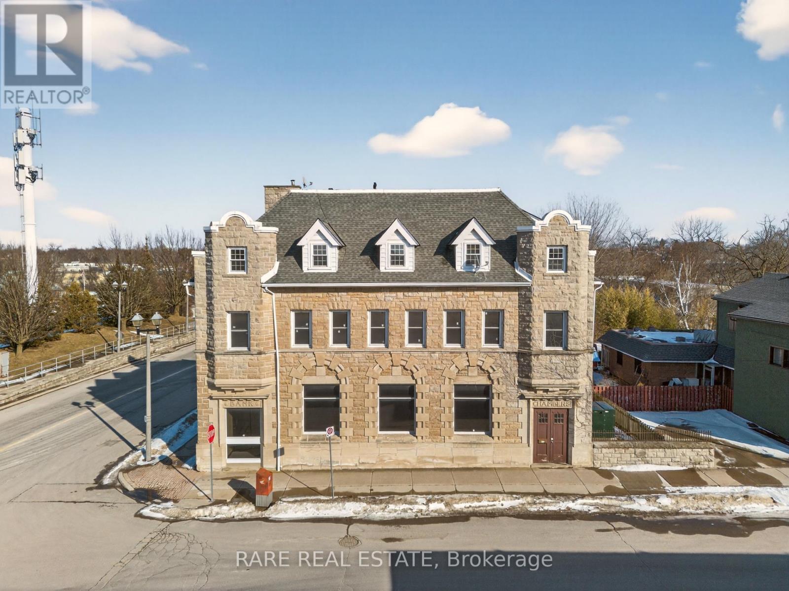 4190 Bridge Street Property Photo 2