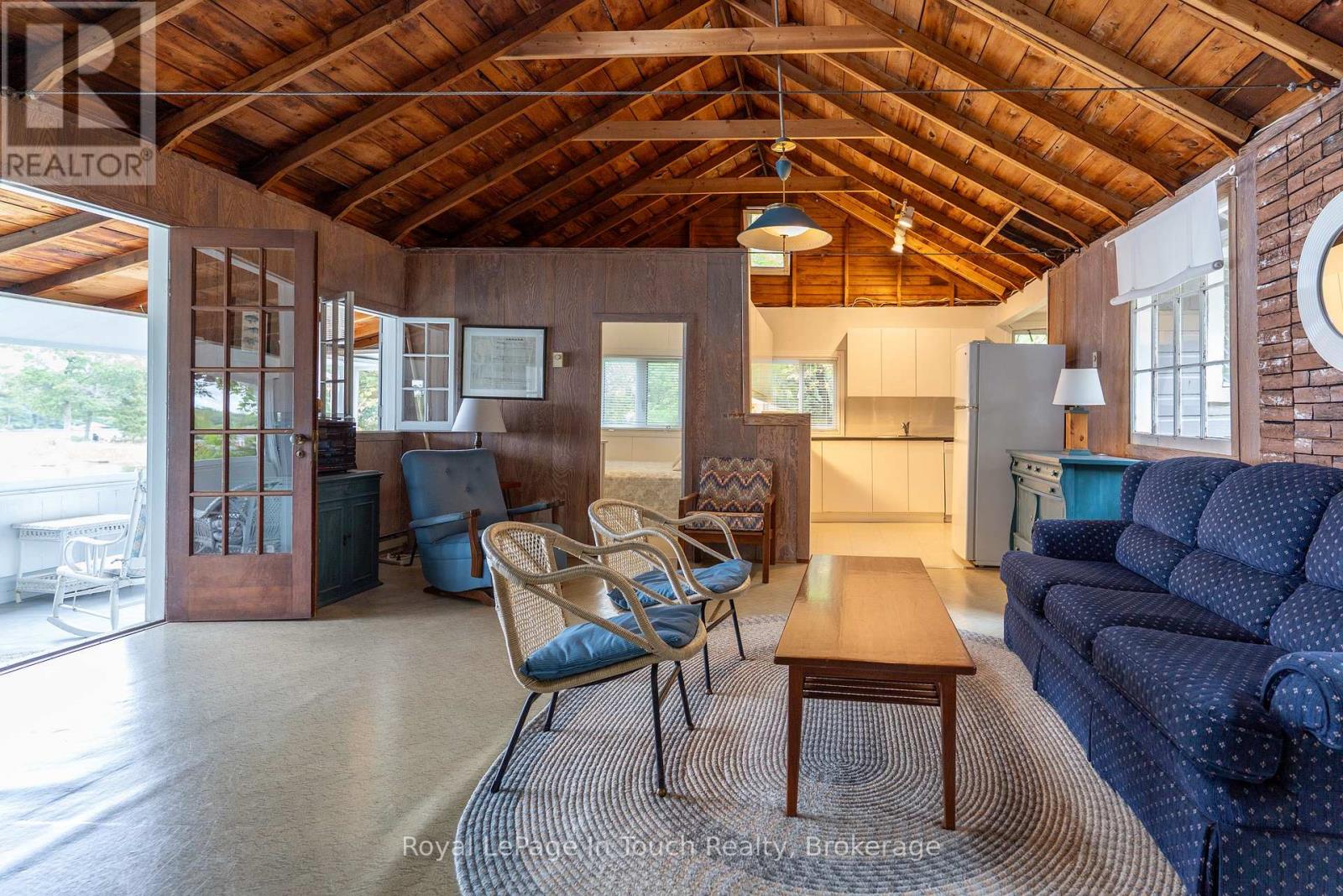 13182 Georgian Bay Shore Property Photo 37
