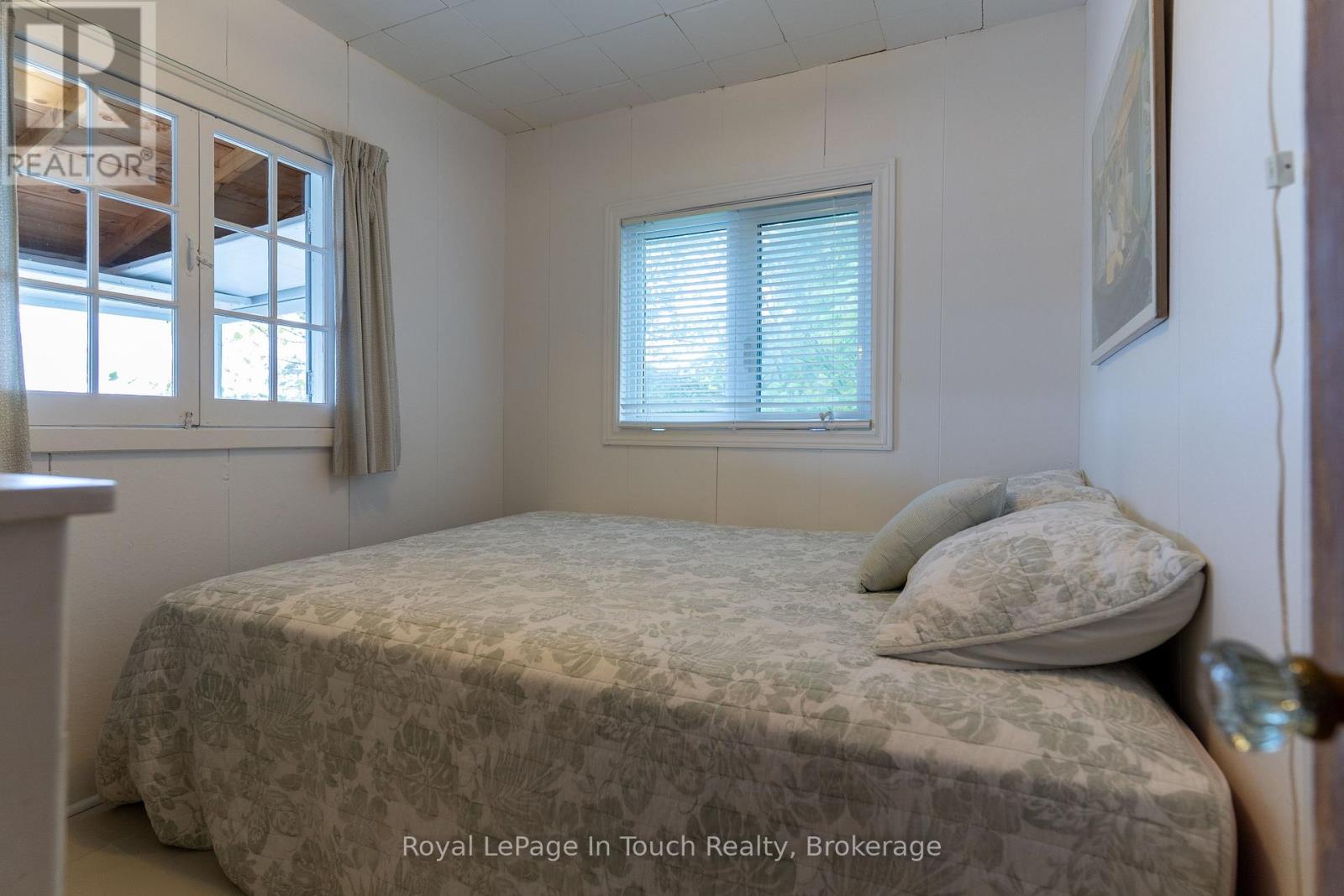 13182 Georgian Bay Shore Property Photo 38