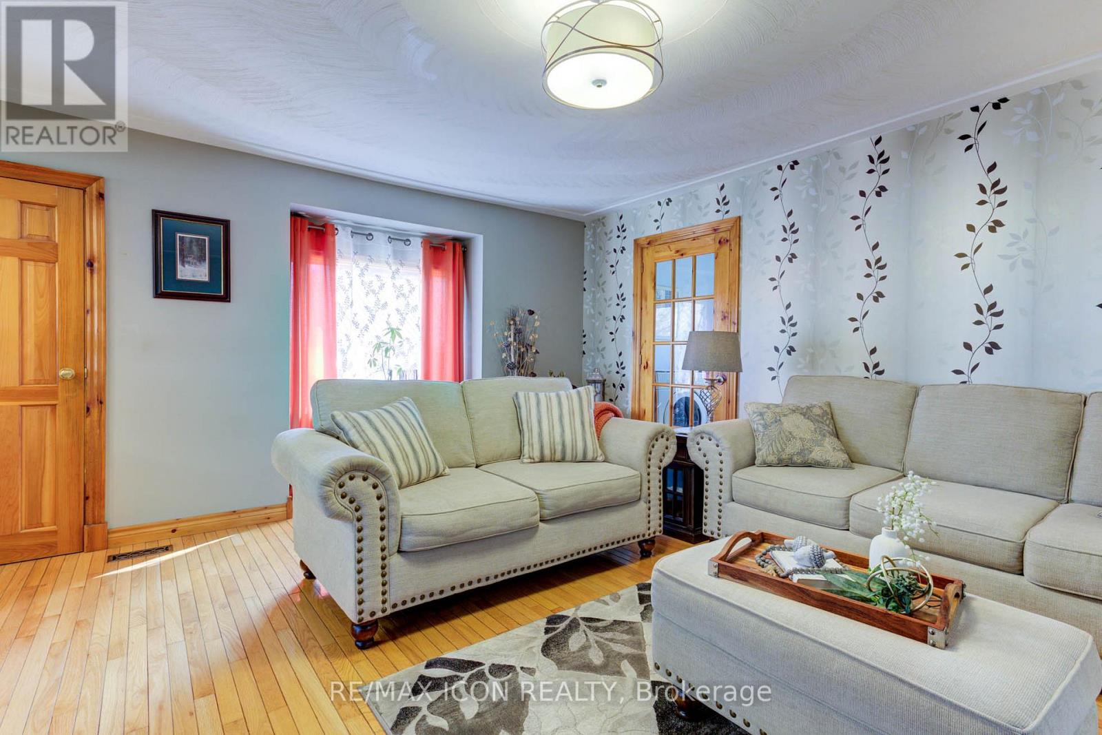 392008 Main Street County Road 109 Road Property Photo 11