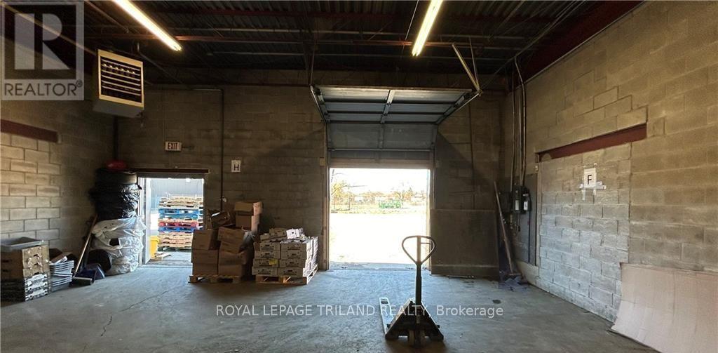 2 - 412 Newbold Street Property Photo 6