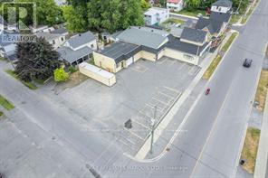 36 Marlborough Street N Property Photo 3