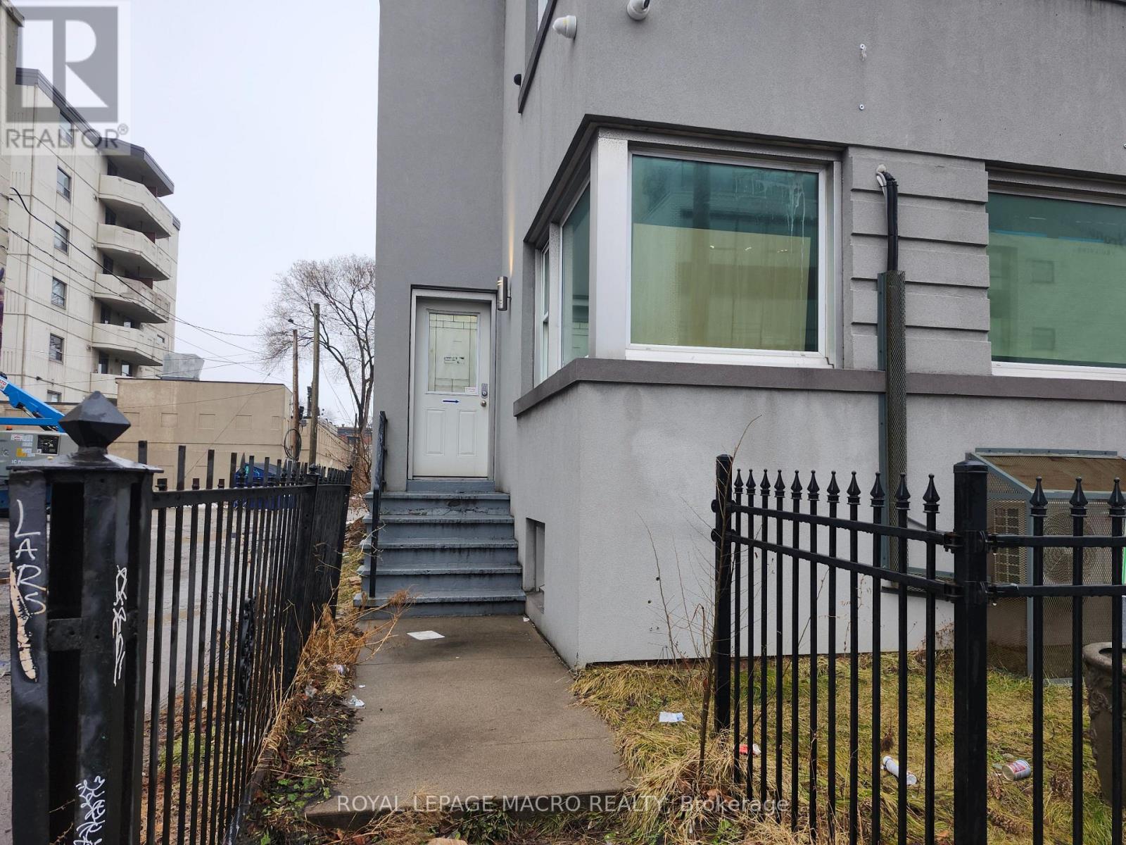 Lower - 357 Main Street E Property Photo 2