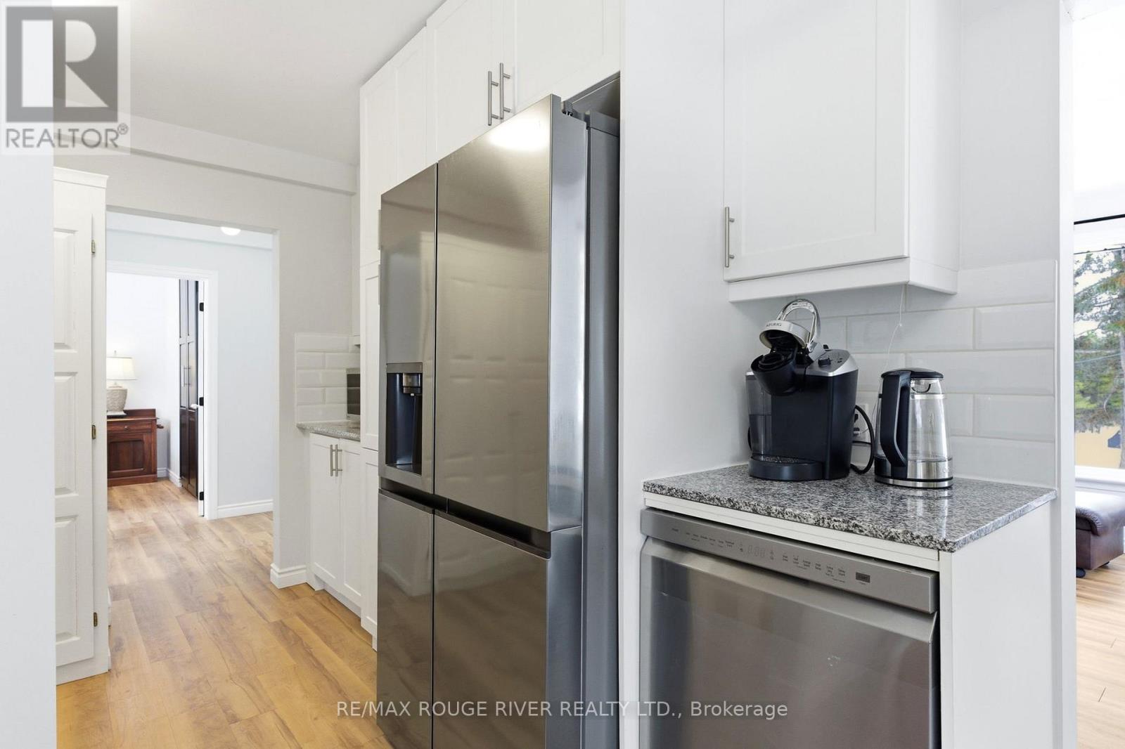 9 Cedar Street Property Photo 19