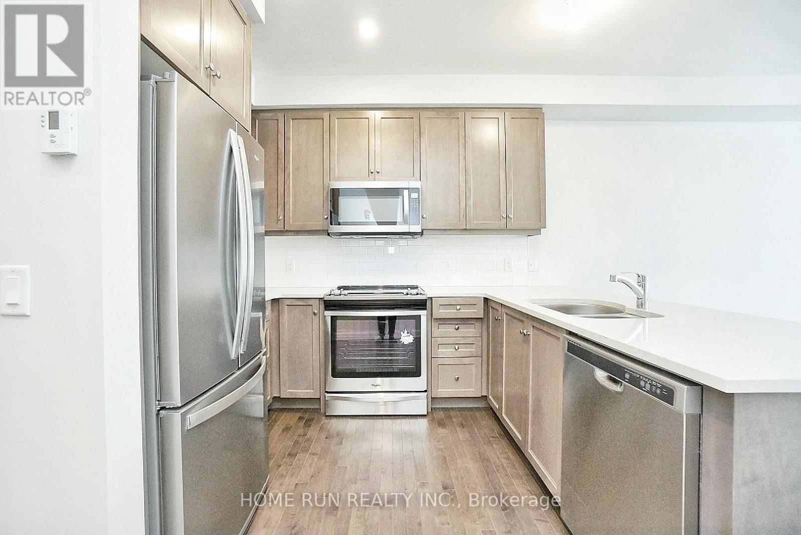 203 - 170 Boundstone Way Property Photo 5