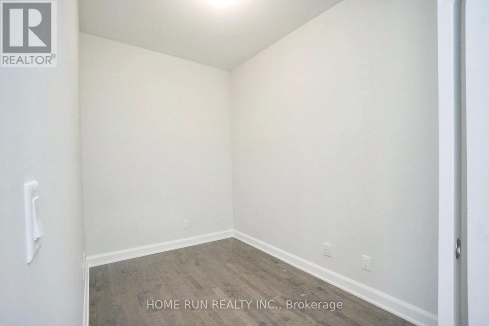 203 - 170 Boundstone Way Property Photo 8