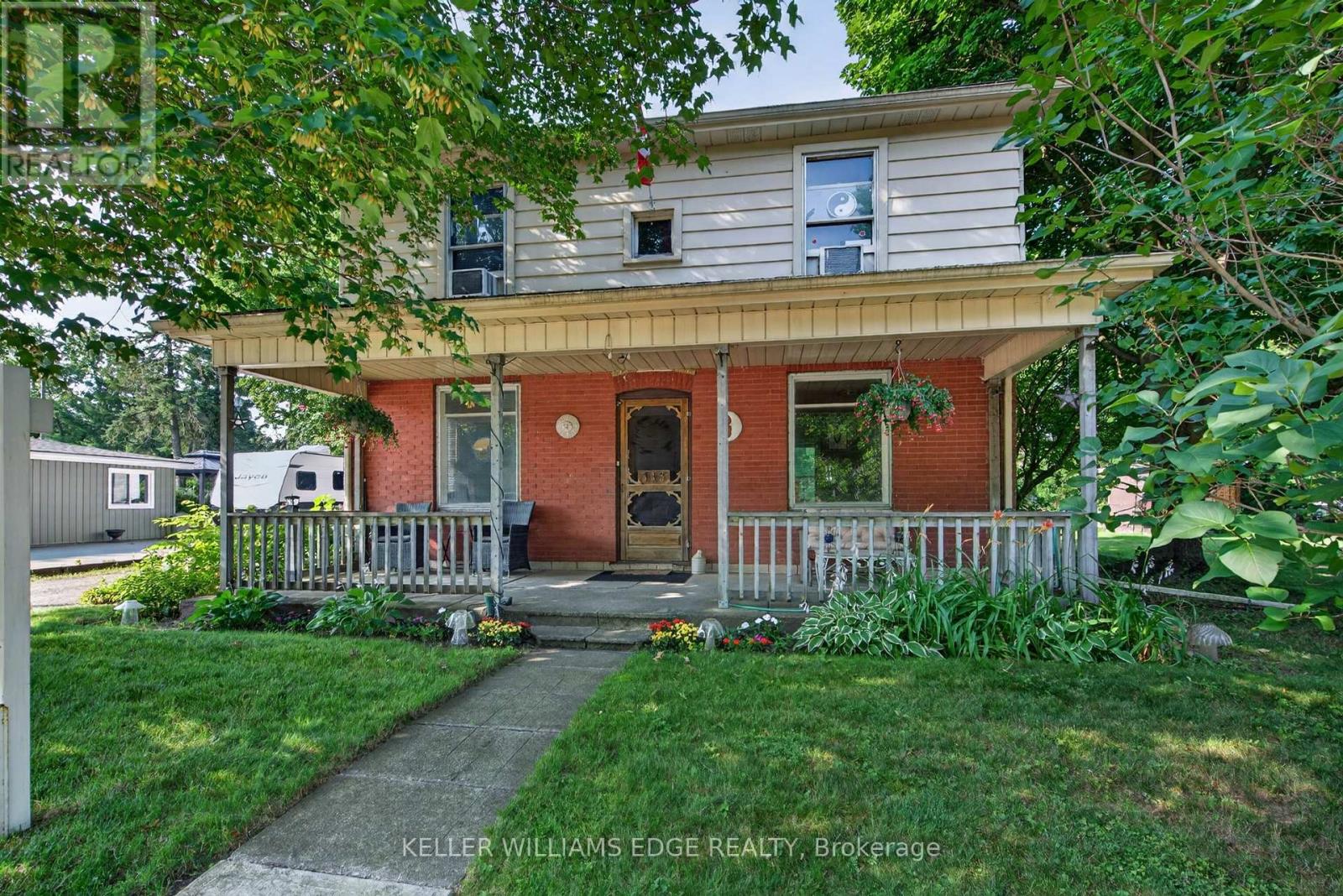 113 Freelton Road Property Photo 5