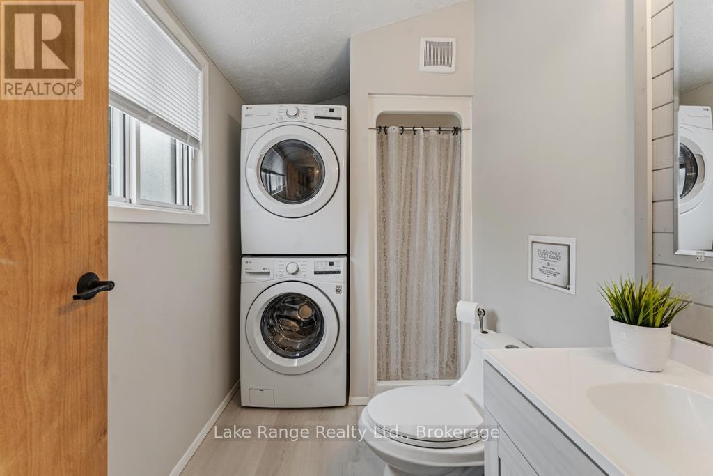 3 Cathcart Street Property Photo 27