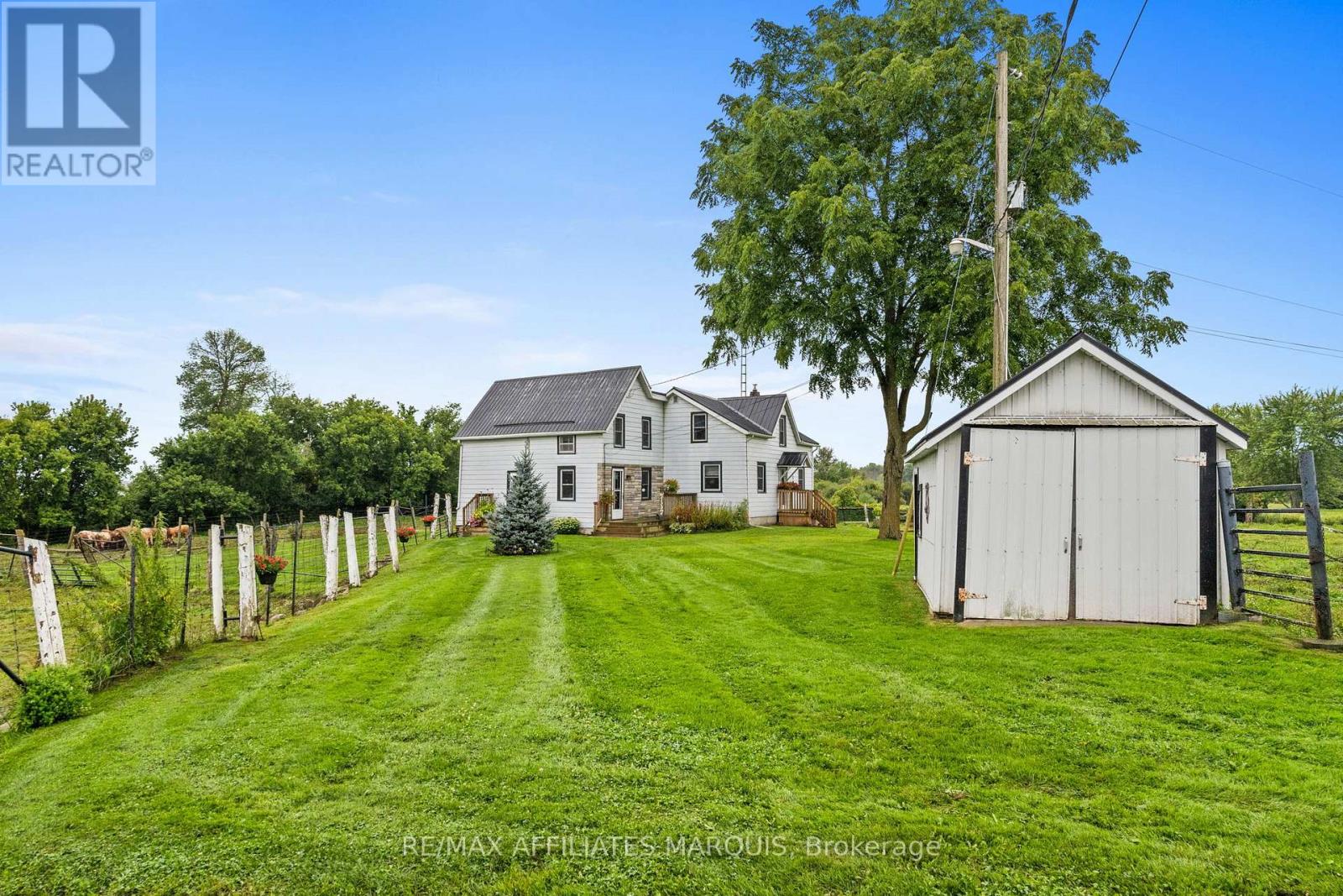 255 COUNTY ROAD 40 ROAD Property Photo 1