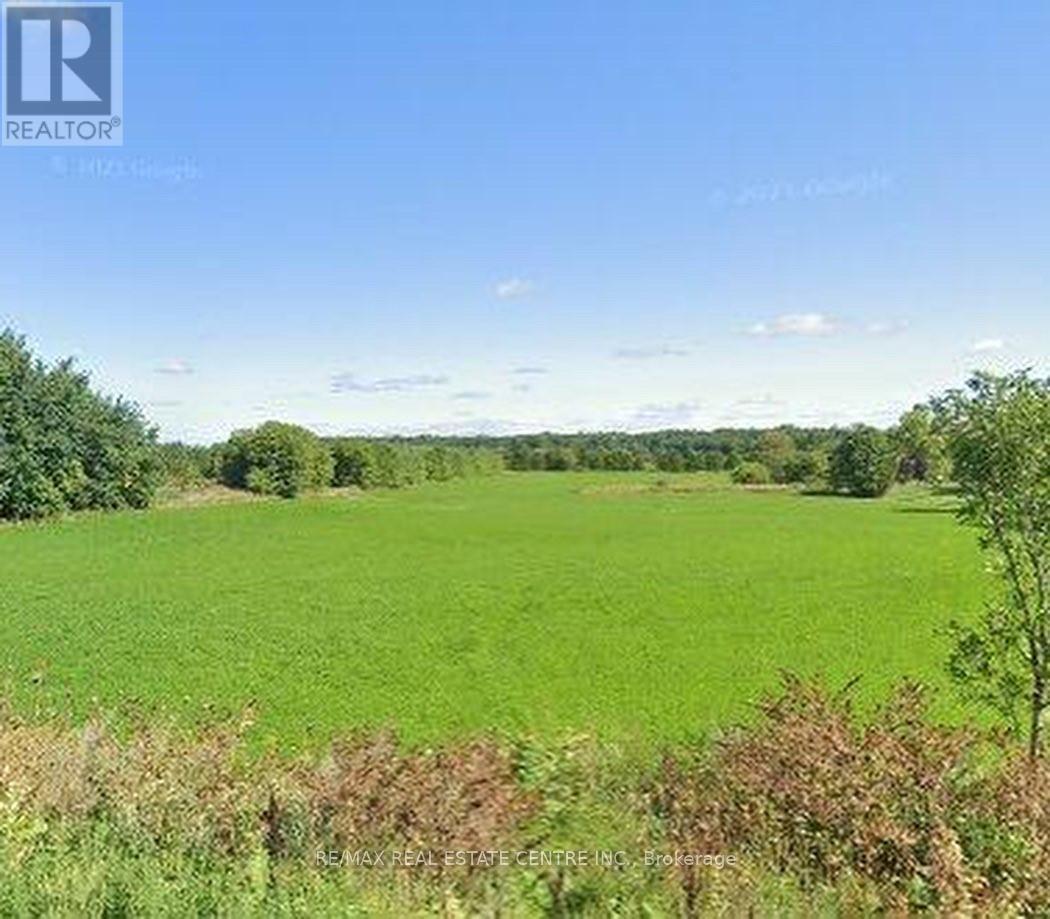 Part Lot 5 Con C Elora Street Property Photo 2
